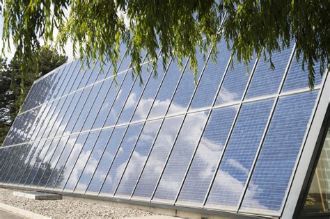 Tout ce que vous devriez savoir sur le photovoltaïque .